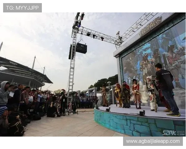 真正真人讯现场带你领略最真实的游戏现场实况，感受电竞赛事的激情与魅力